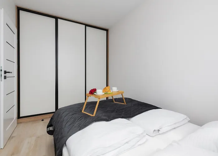 Apartmán Sunny With Parking & Balcony Luzycka By Renters Svinoústí